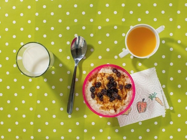 Шокирующая серия фотографий демонстрирует, что едят на завтрак дети в разных уголках планеты