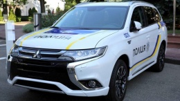 После критики Аваков попросил Mitsubishi снизить цену на полицейские автомобили
