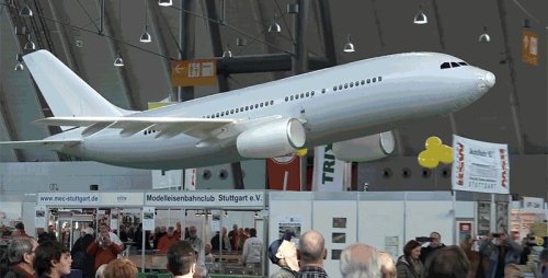 Модель авиалайнера Airbus A-320 #2