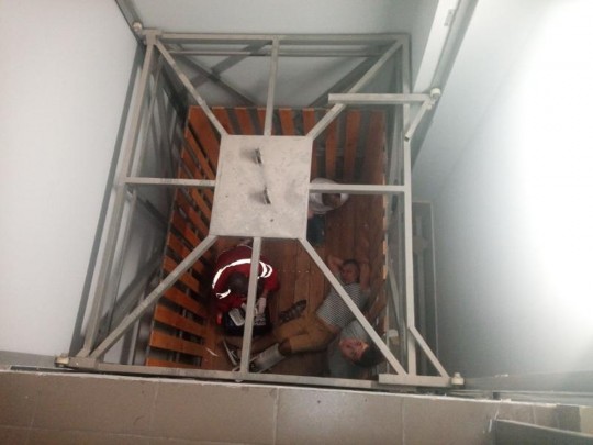 Под Кропивницким оборвался лифт с людами: фото с места ЧП
