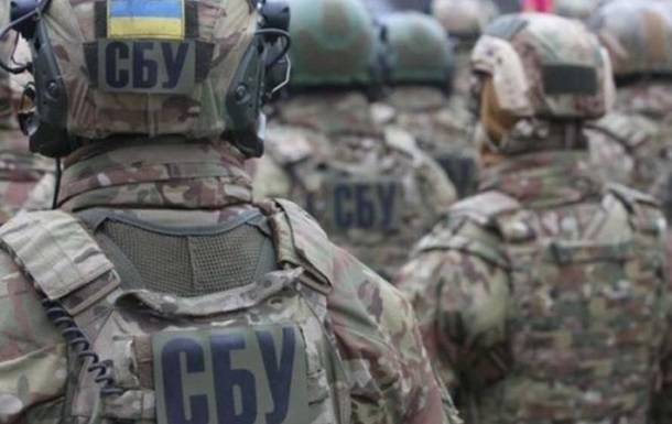 Сепаратиста "ДНР" задержали при попытке оформить паспорта в Украине