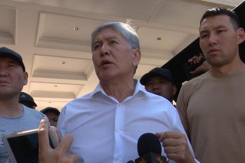 Суд признал легитимным арест экс-президента Кыргызстана Атамбаева
