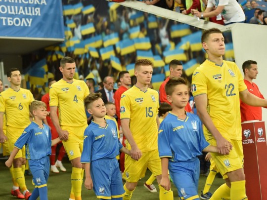 Украина – Нигерия: онлайн-трансляция матча на «Днепр-Арене»