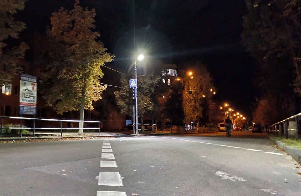 Вісті з Полтави - У Полтаві пішохідні переходи почали освітлювати LED-лампами та світловими вставками